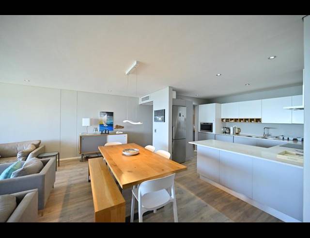 3 BEDROOM APARTMENT FOR SALE IN DOLPHIN BEACH